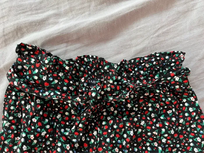 Pantalon léger Kiabi – Taille XS – Parfait pour l’été et le printemps - photo numéro 3