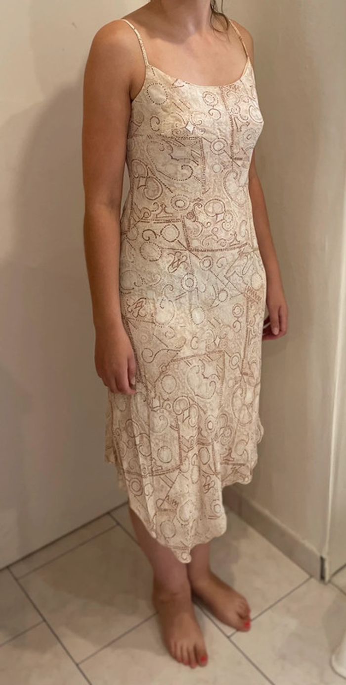 Robe beige t38 - photo numéro 2