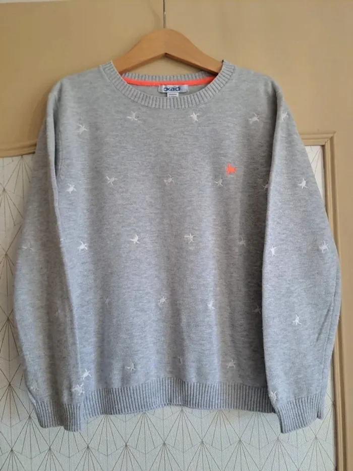 Joli pull garçon comme neuf okaïdi 8 ans gris corail