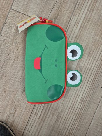 Trousse grenouille neuve