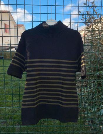 Pull manche courte