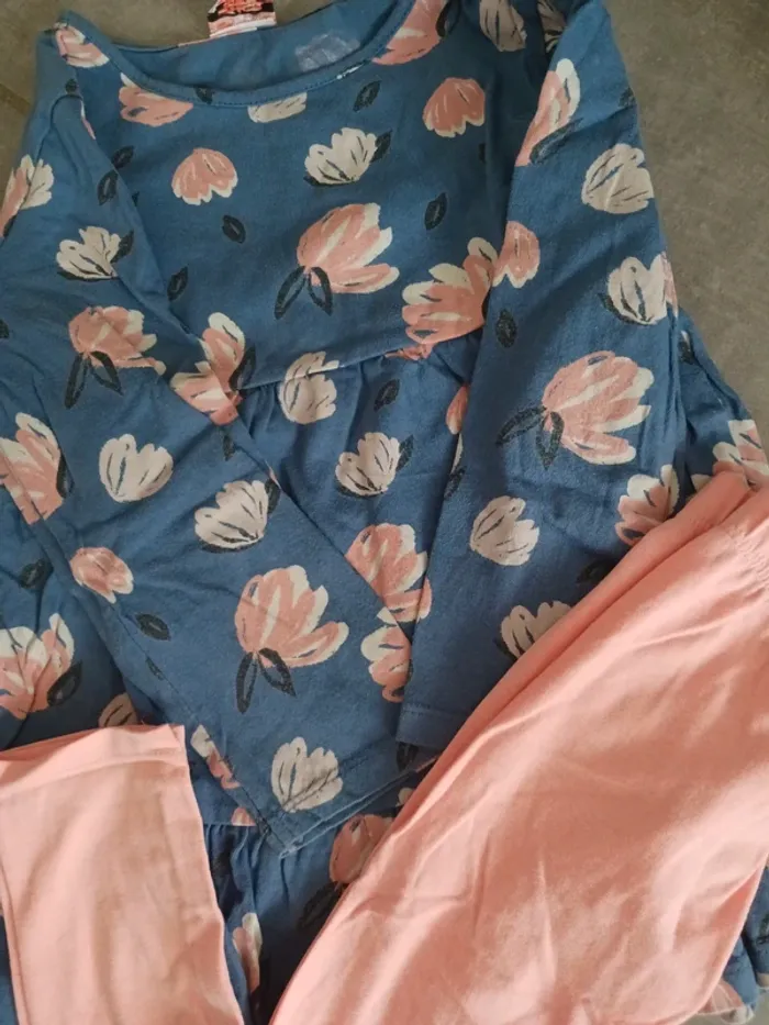 Pyjama 2 pièces 4 ans - photo numéro 2