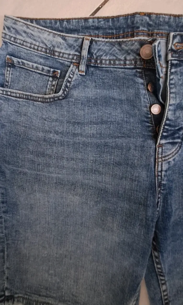 Short Homme taille 46 - photo numéro 4
