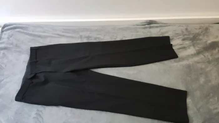 Pantalon noir Balmain taille 42 - photo numéro 3