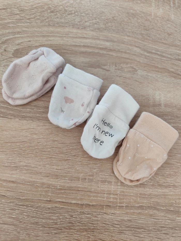 Lot de gants bébé naissance