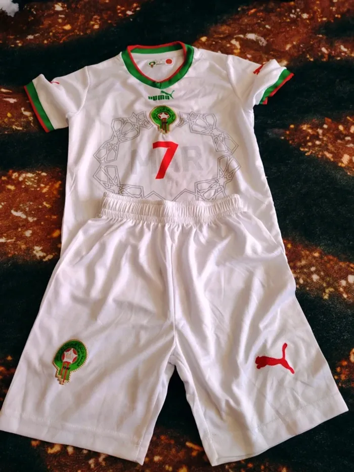 ensemble sport Maroc Puma 8 ans Neuf