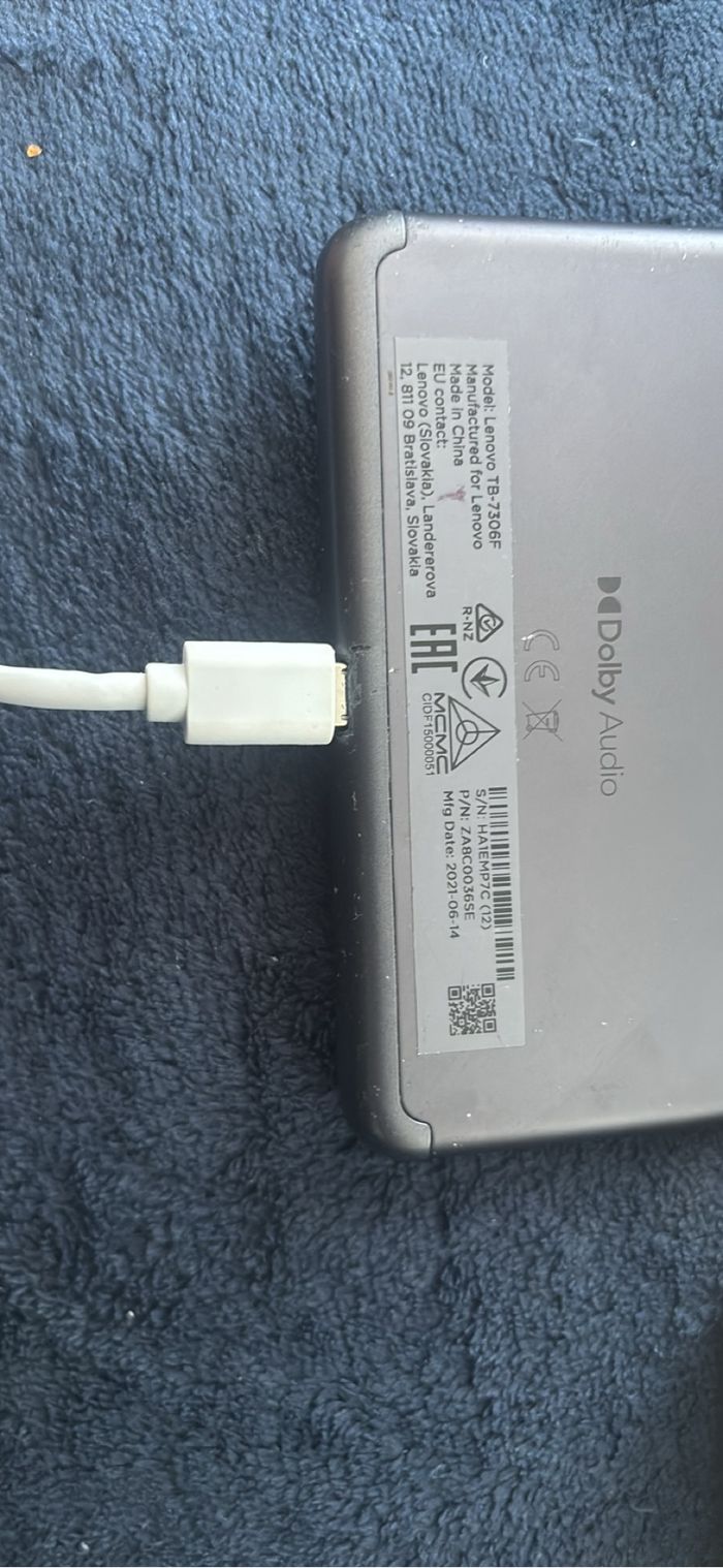 Tablette Lenovo bon état - photo numéro 4