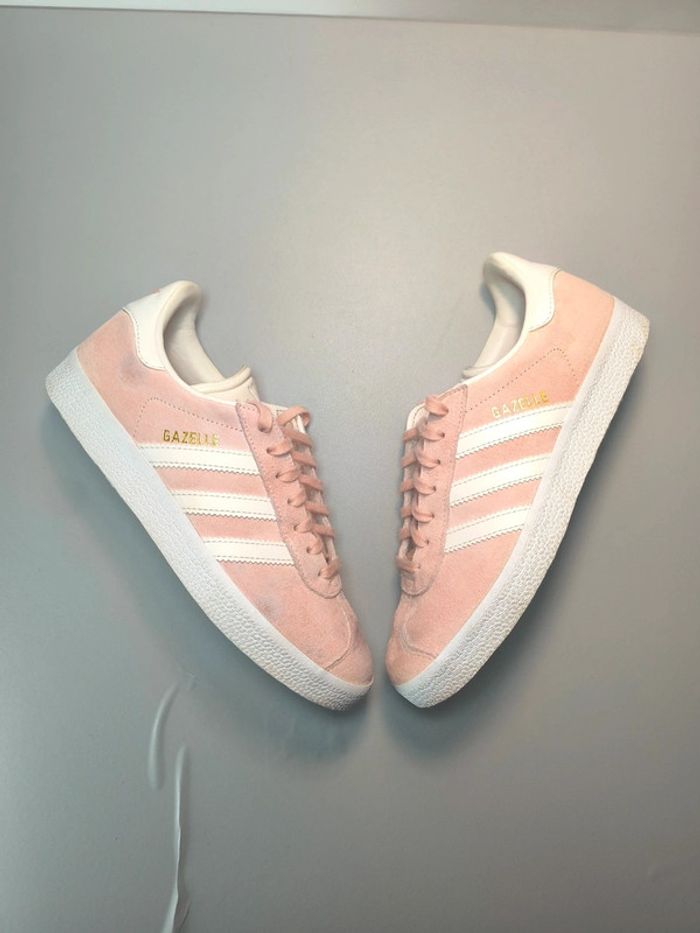 Gazelle rose pointure 38 peu portées sans boîte - photo numéro 2