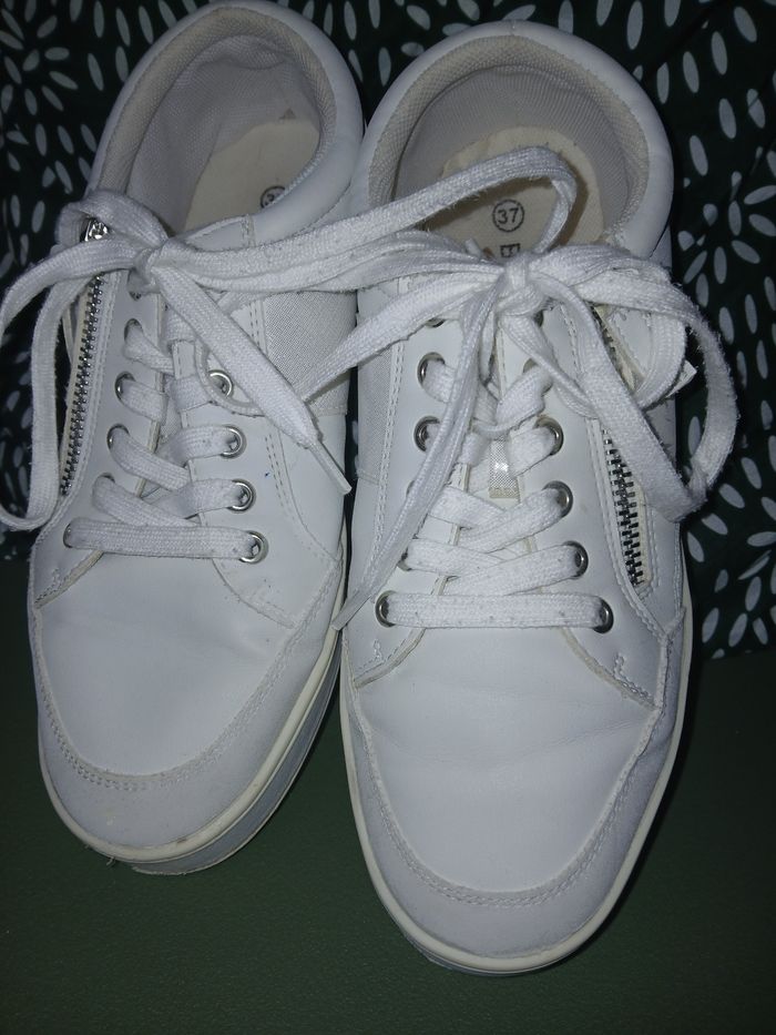 Vends paire baskets blanc nacré  Breal - photo numéro 3