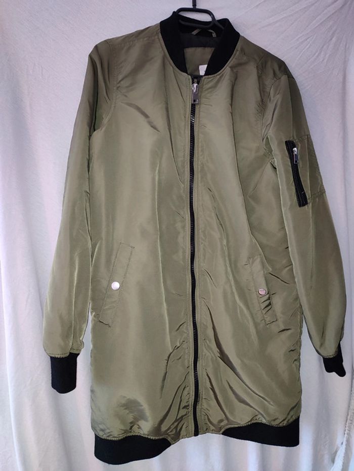 Doudoune veste style bomber vert olive