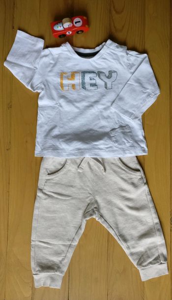Ensemble jogging + T-shirt garçon 12 mois