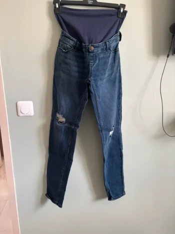 Jeans de grossesse taille 38