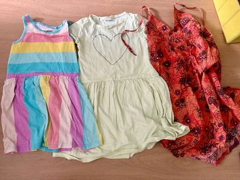 Gros lot fille été 8 ans - 70 pièces