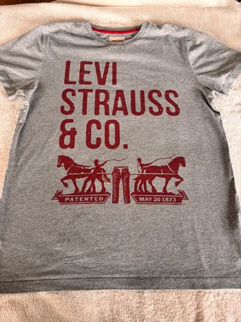 🌸T-shirt manche courte Levis 16 ans 🌸