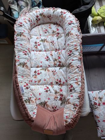 Réducteur de lit + matelas nacelle