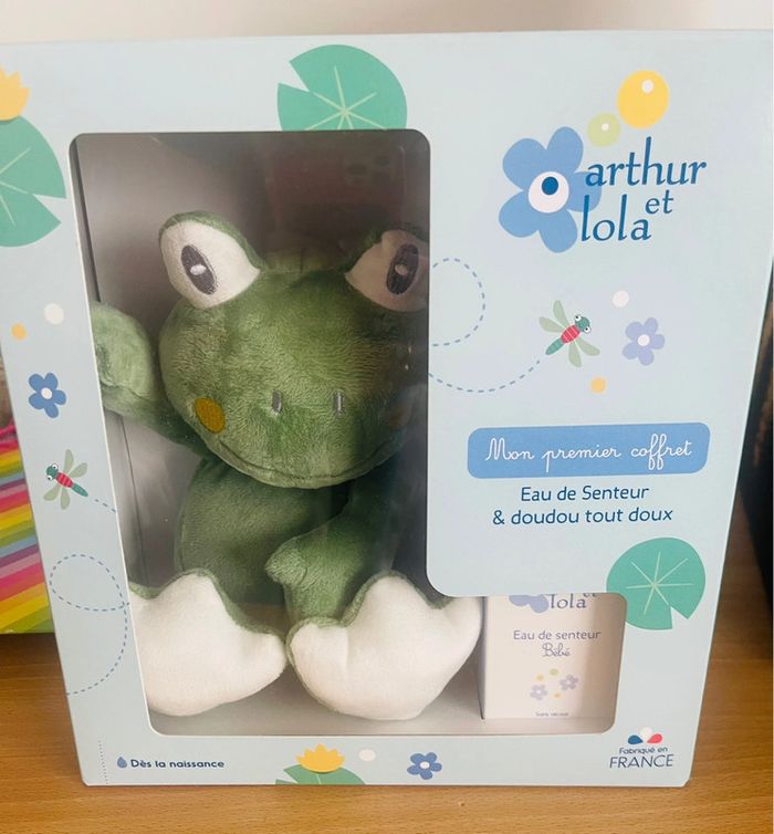 Cadeau de naissance Peluche grenouille et première eau