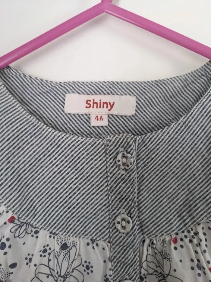 Blouse manches courtes - photo numéro 4