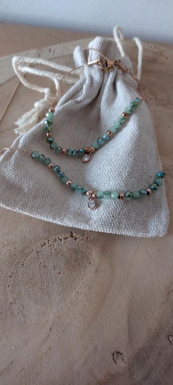 Collier et bracelet perles vertes