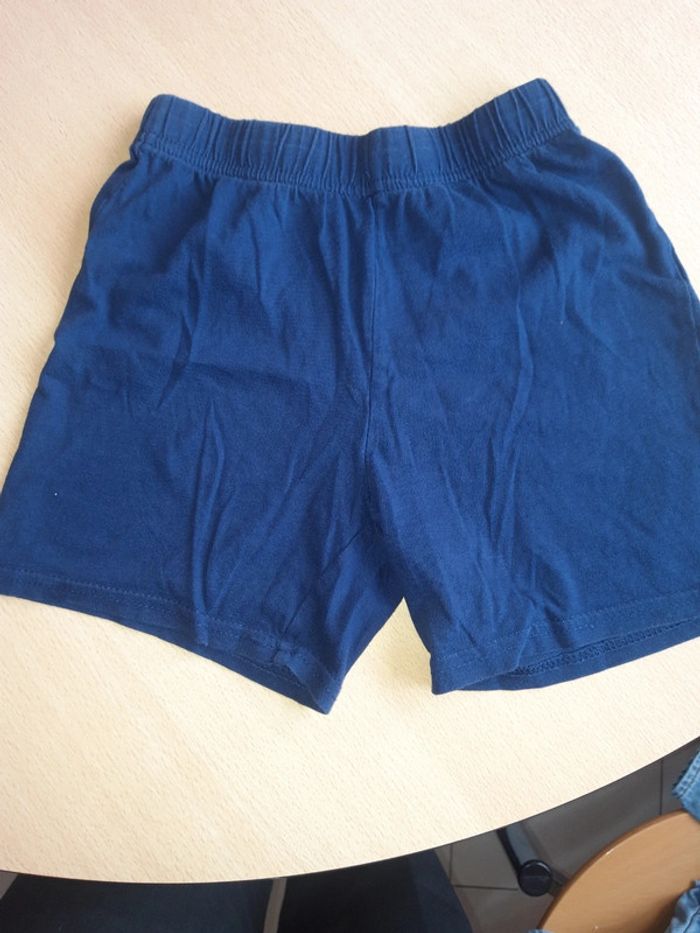 Short 6 ans - photo numéro 3