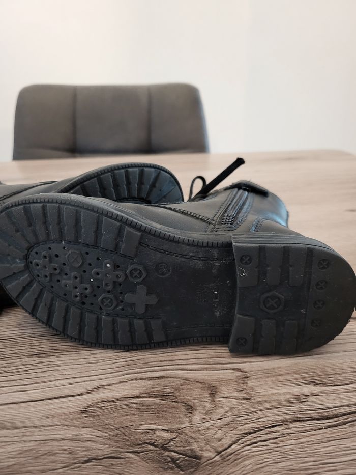 Bottines GEOX cuir noir pointure 29 - photo numéro 6