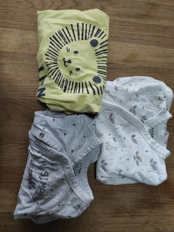 Lot 3 Pijamas en coton 1 mois