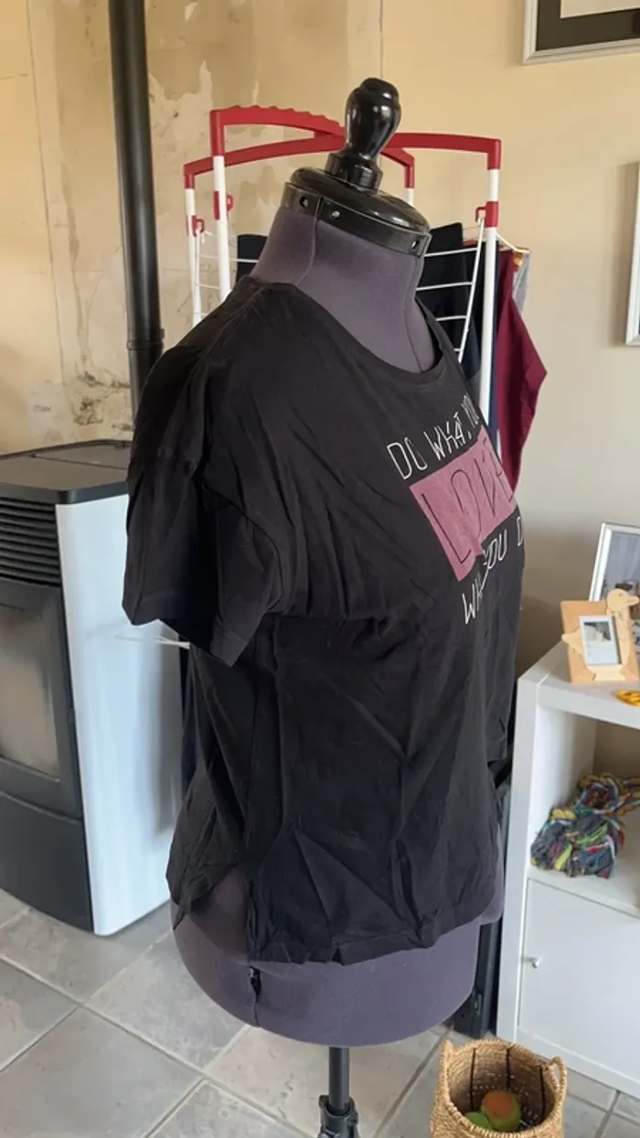T shirt - photo numéro 2
