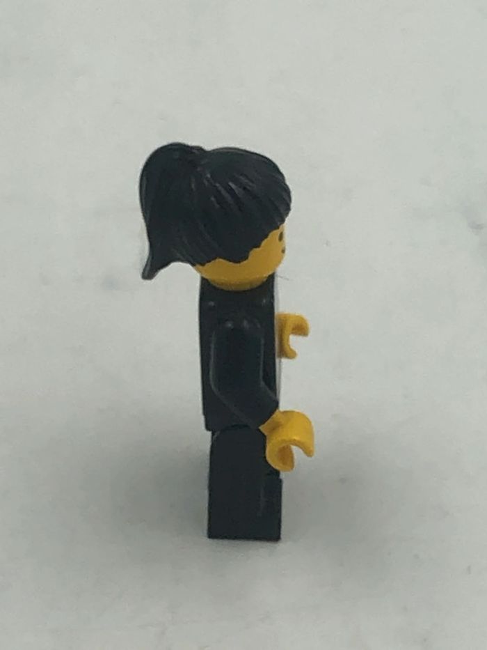 Figurine Lego City Policière - photo numéro 2