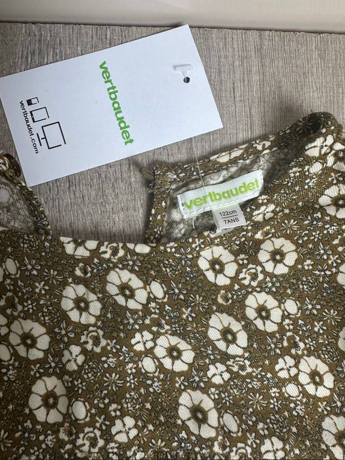 Robe imprimée à volant demi saison - taille 7 ans 122 cm - neuf - photo numéro 5