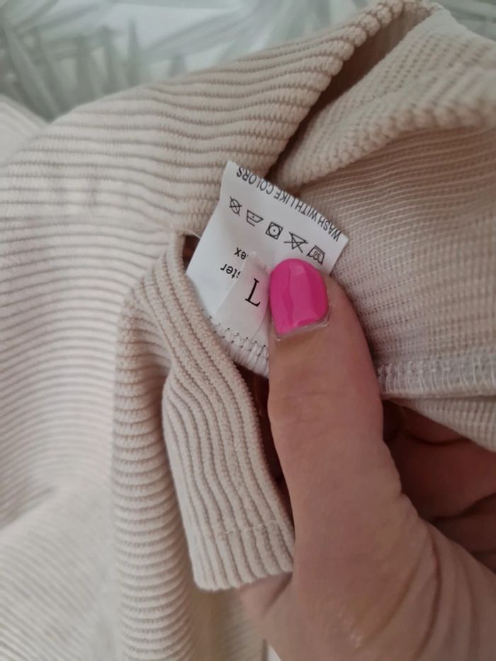 Jolie jupe velours fin taille 40 - photo numéro 6
