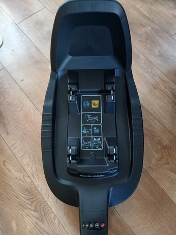 Base isofix FamilyFix3 marque Maxi Cosi