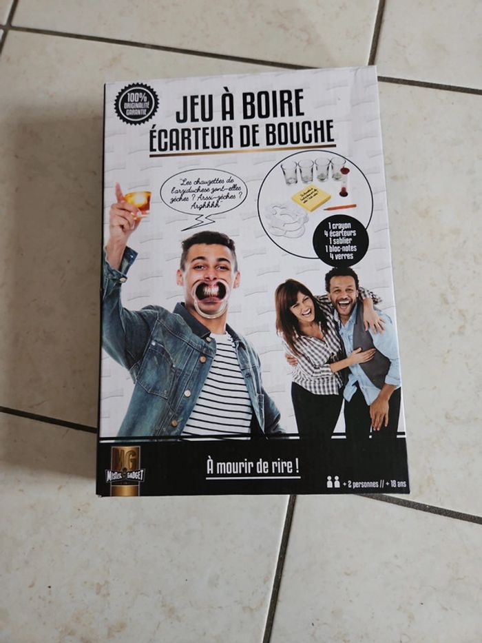 Jeu avec écarteur de bouche neuf jeu avec boire
