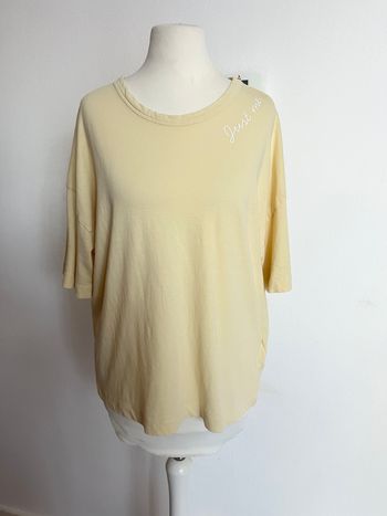 T-shirt jaune clair taille M 100% coton