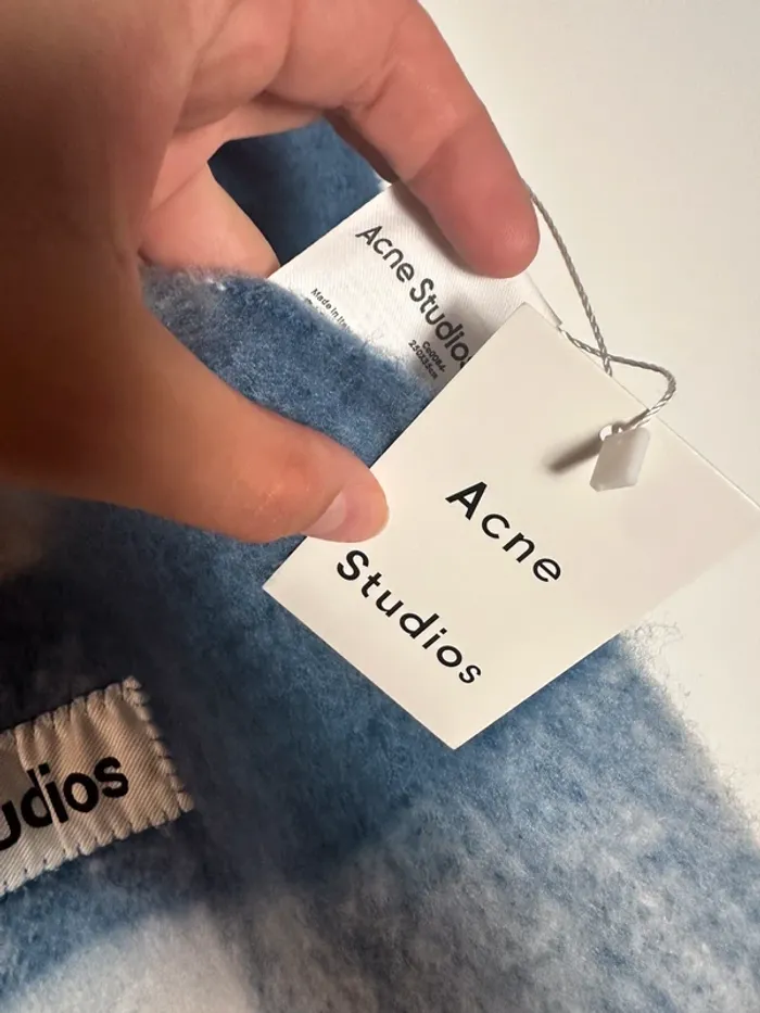 Écharpe à carreaux acné studios - photo numéro 3