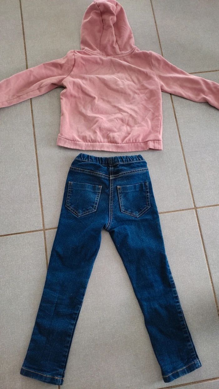 Ensemble sweat / jean T.5 A - photo numéro 2