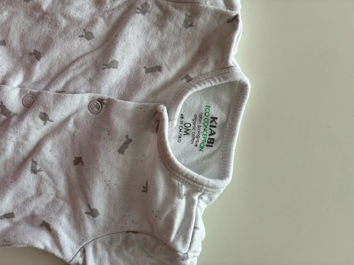 Lots de bodys et 1 pyjama taille naissance - photo numéro 5