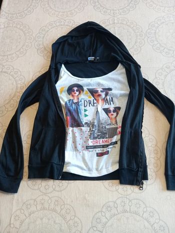 Gilet - Tee shirt 12 ans