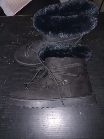 Bottes fourrées taille 38