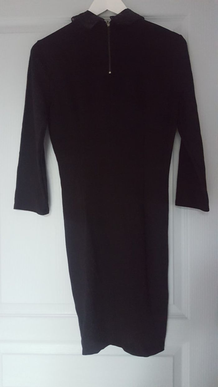 Robe noire avec col Claudine dentelle - photo numéro 3