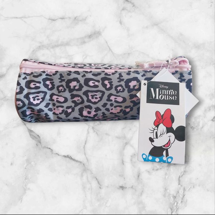 Trousse scolaire neuves avec étiquette - photo numéro 3