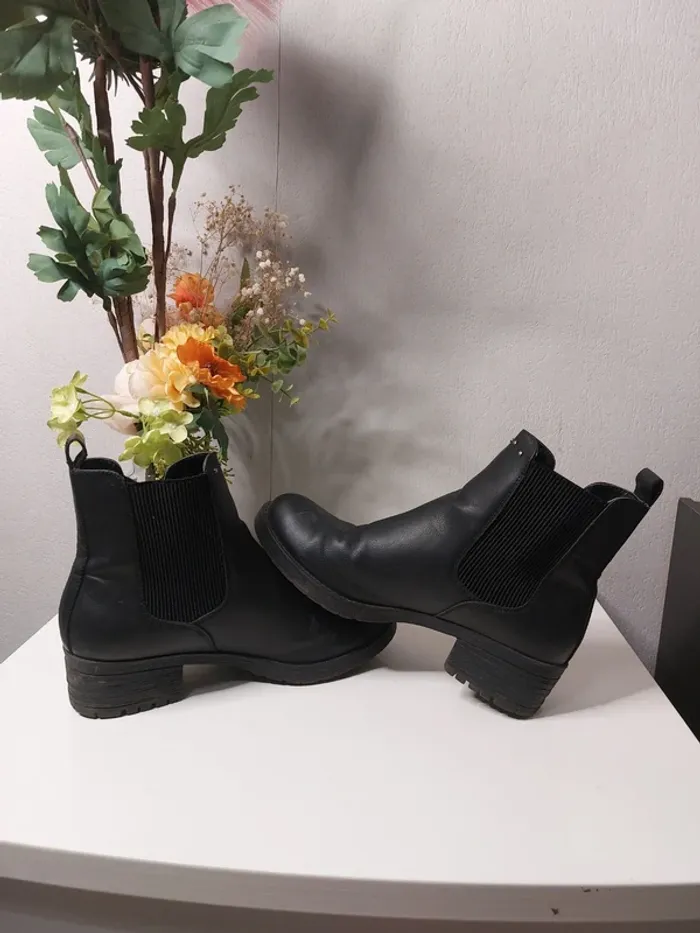 Bottines noires - photo numéro 4