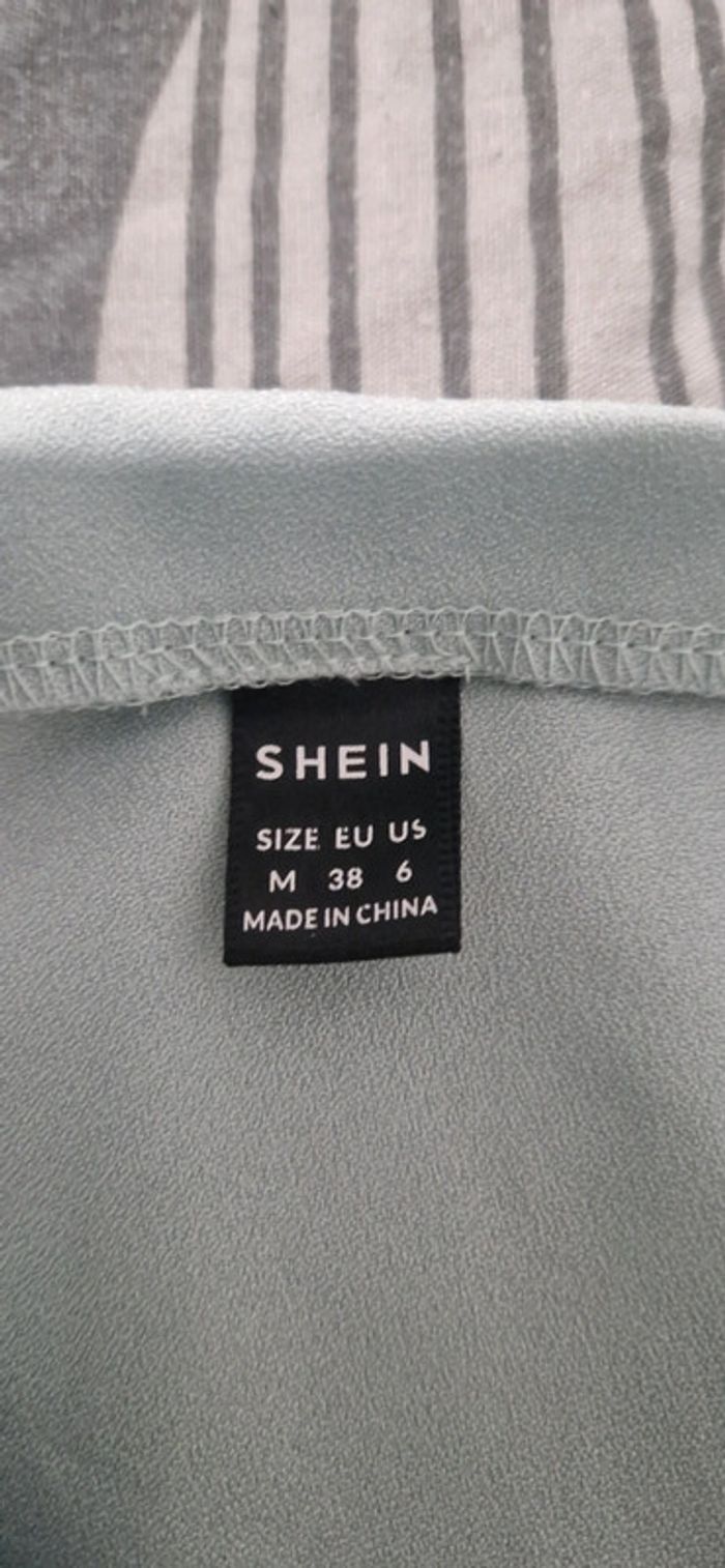 T-shirt Shein femme - Taille 38 - photo numéro 2