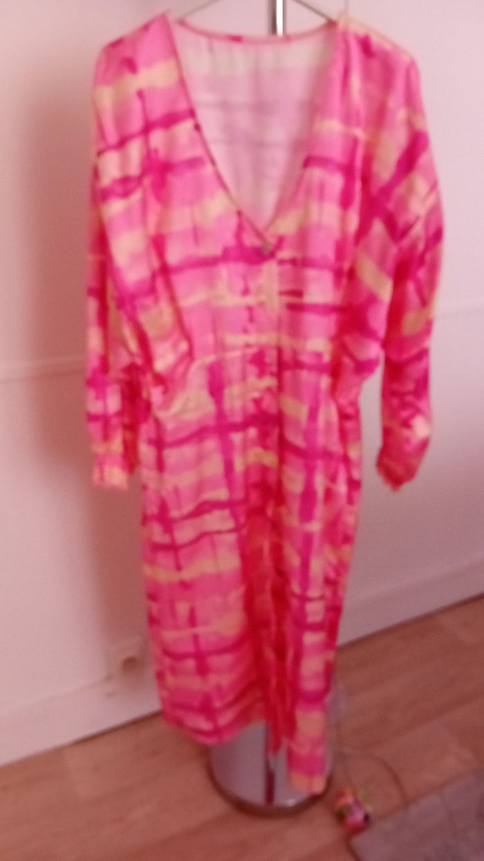 Robe - photo numéro 3