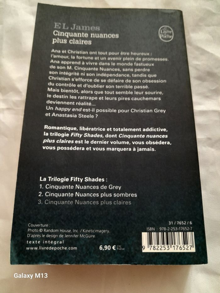 Cinquante nuances plus claires EL James - photo numéro 4