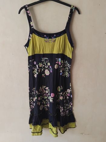 Robe bicolore  neuf  taille 40