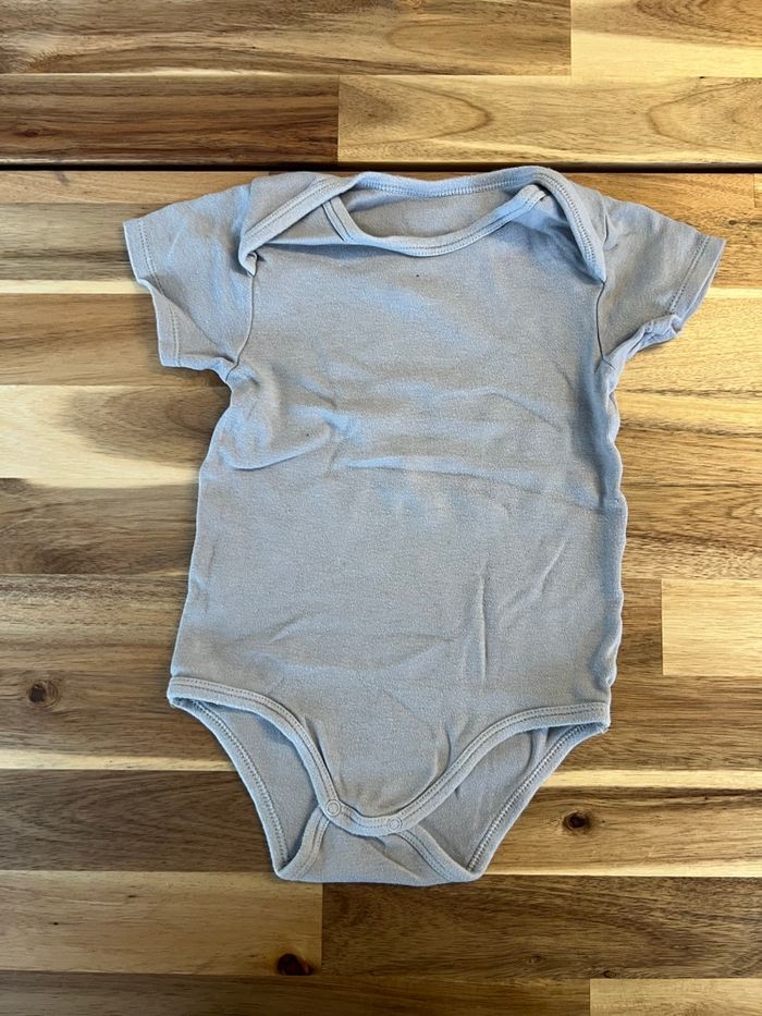 Body MC Kiabi 12 mois - photo numéro 2