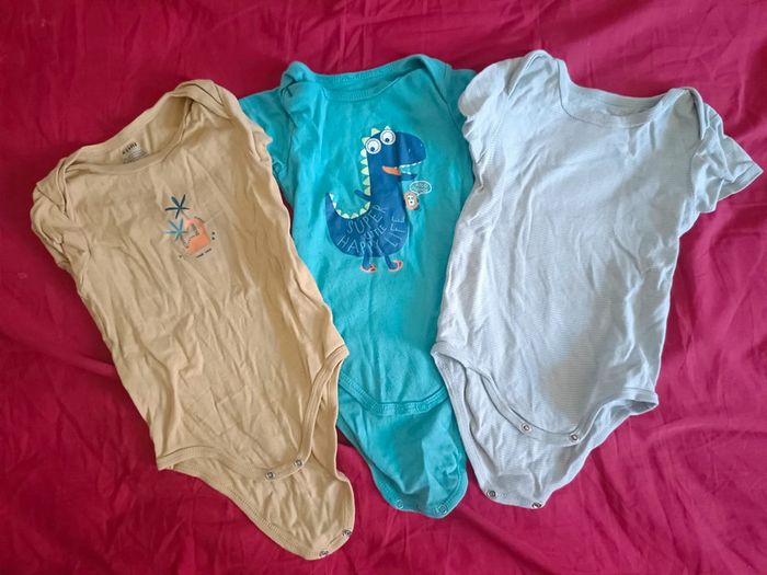Lot body 18mois