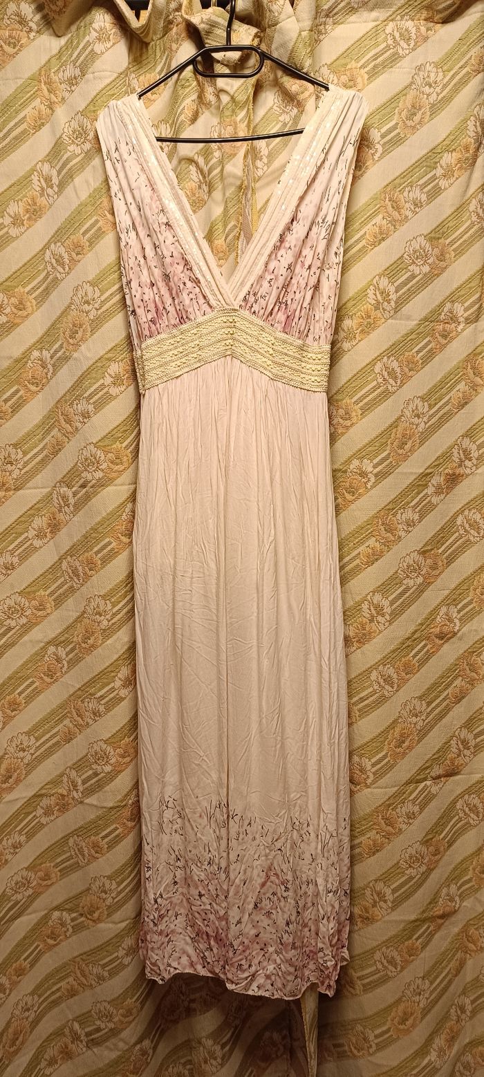 Robe légère décolleté rose