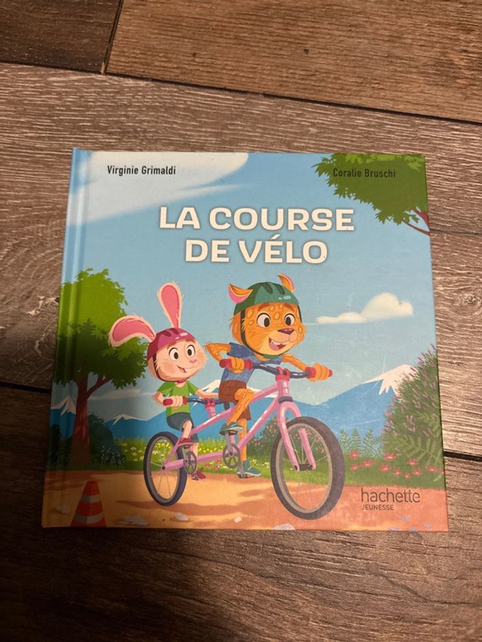 Livre McDo la course de vélo grillade