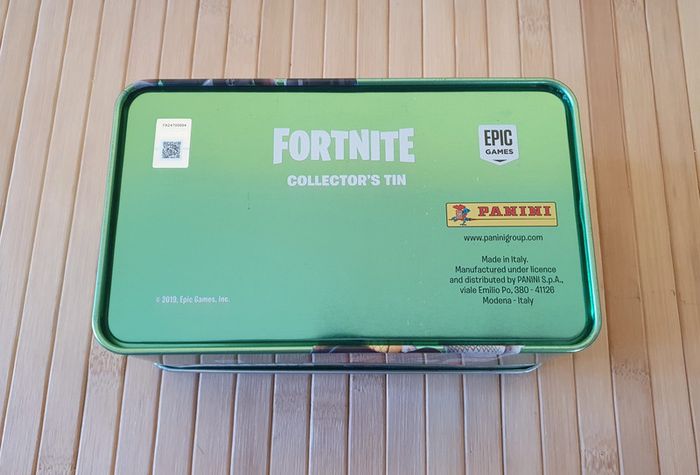 Boîte métal Panini "Fortnite" - photo numéro 6