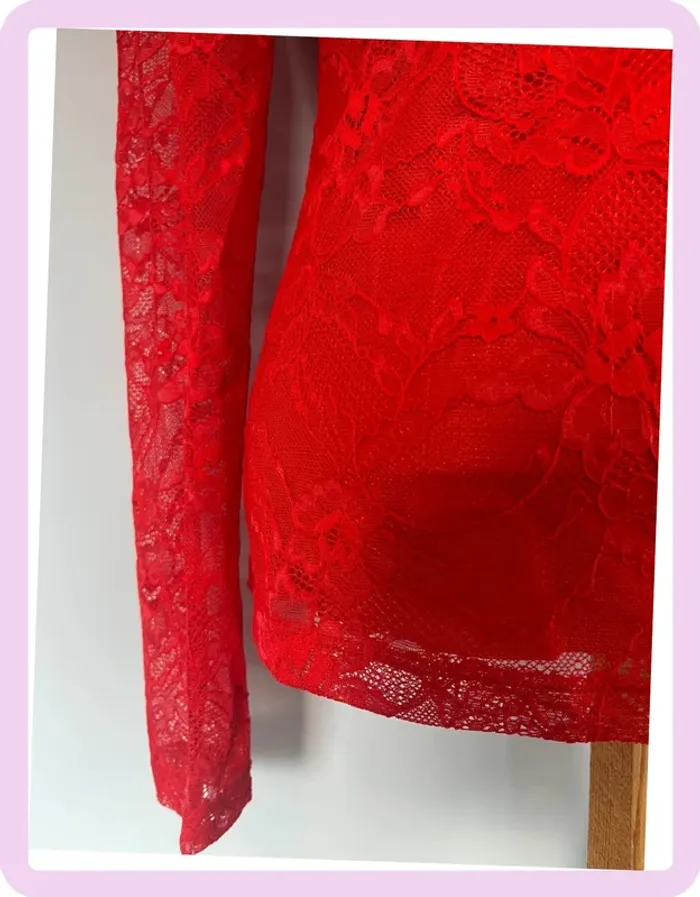 Haut dentelle rouge Patrizia Pepe – taille 0 – élégant & féminin - photo numéro 2